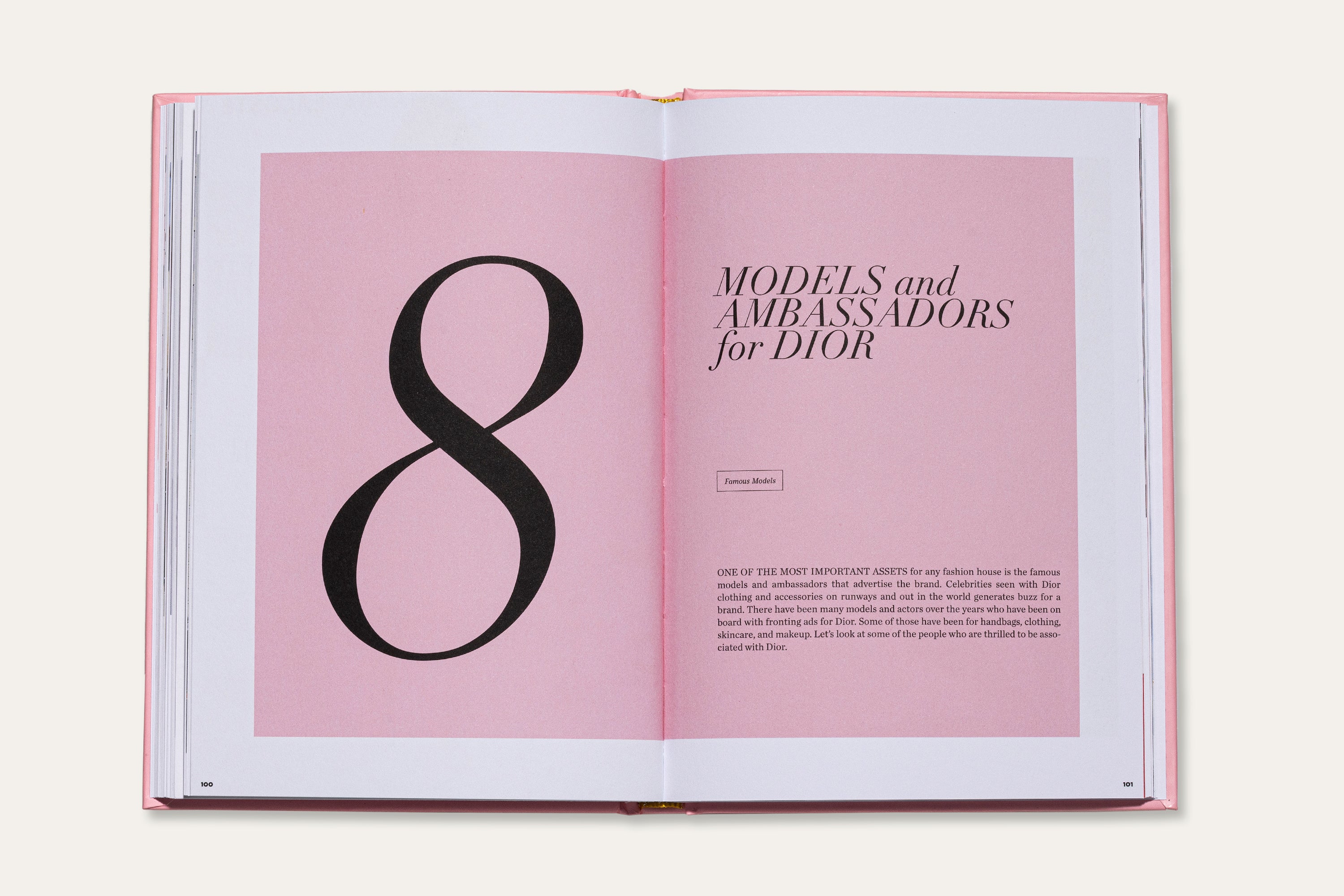 The Essence of Dior bog